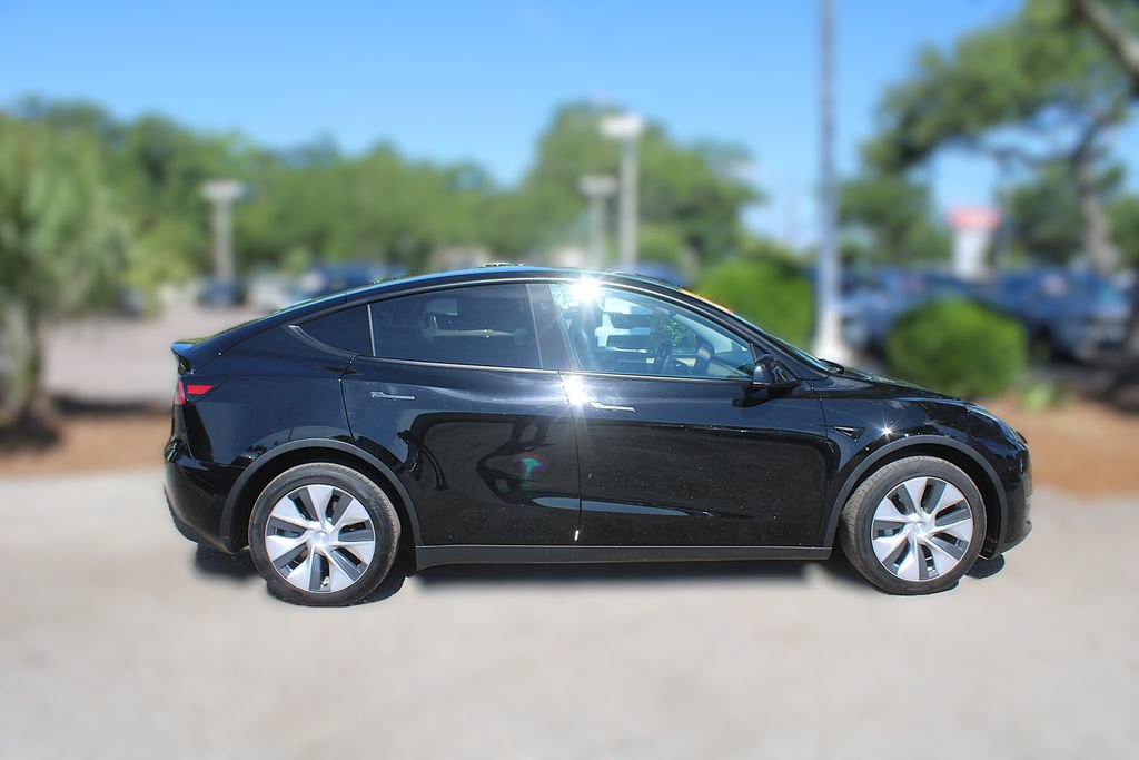 Used 2023 Tesla Model Y Long Range AWD/4WD image 5