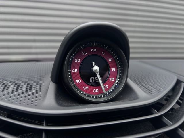 Certified 2025 Porsche Taycan GTS image 20