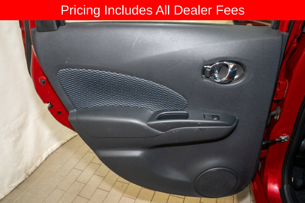 Used 2015 Nissan Versa Note SV FWD image 9