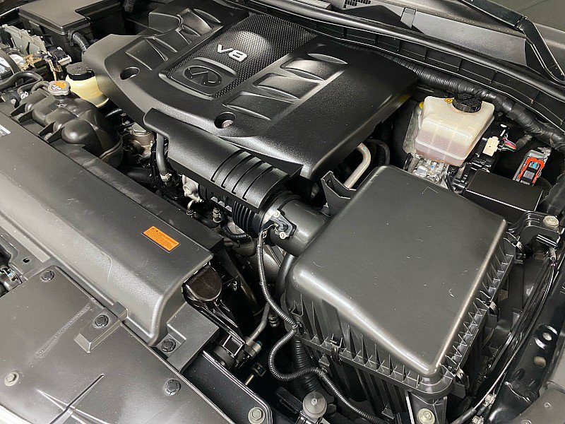 Used 2014 INFINITI QX80 2WD w/ Deluxe Touring Package image 16