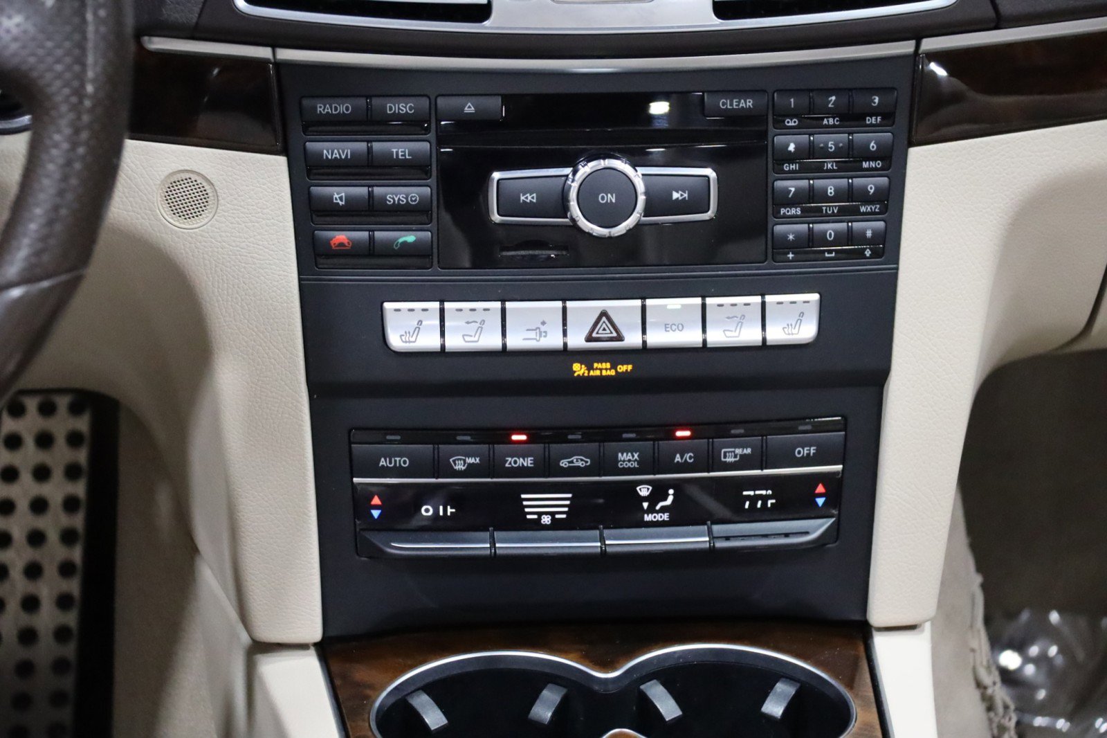 Used 2015 Mercedes-Benz E 400 Cabriolet w/ Premium 1 Package image 54