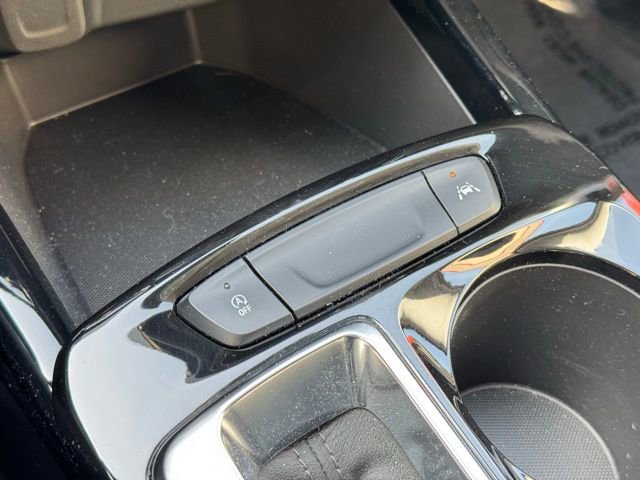 Certified 2024 Chevrolet Trax LT w/ Driver Confidence Package image 15