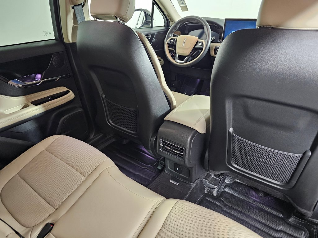 Certified 2025 Lincoln Corsair Grand Touring AWD/4WD image 15