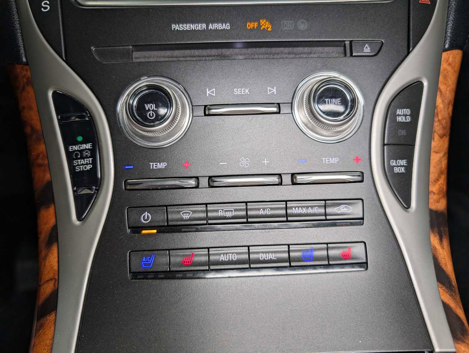 Used 2017 Lincoln MKX Reserve image 30