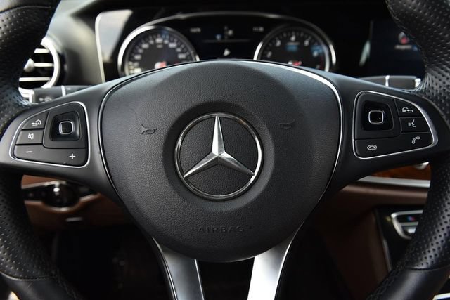 Used 2017 Mercedes-Benz E 400 4MATIC Wagon image 20