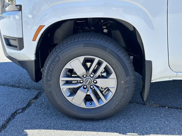 New 2026 Nissan Frontier SV w/ Tow Package AWD/4WD image 13
