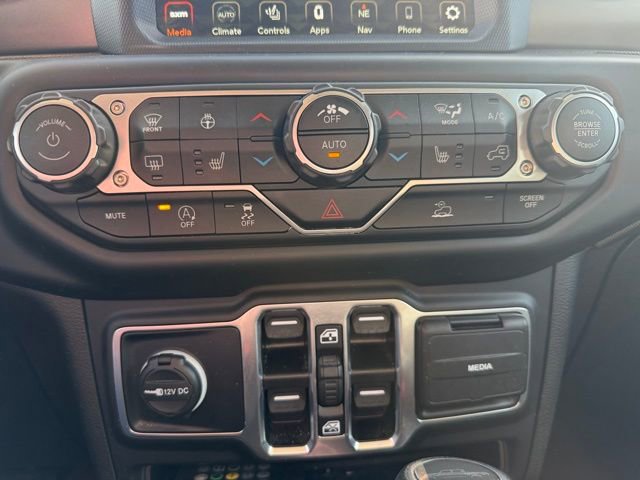 Used 2023 Jeep Gladiator Willys image 13