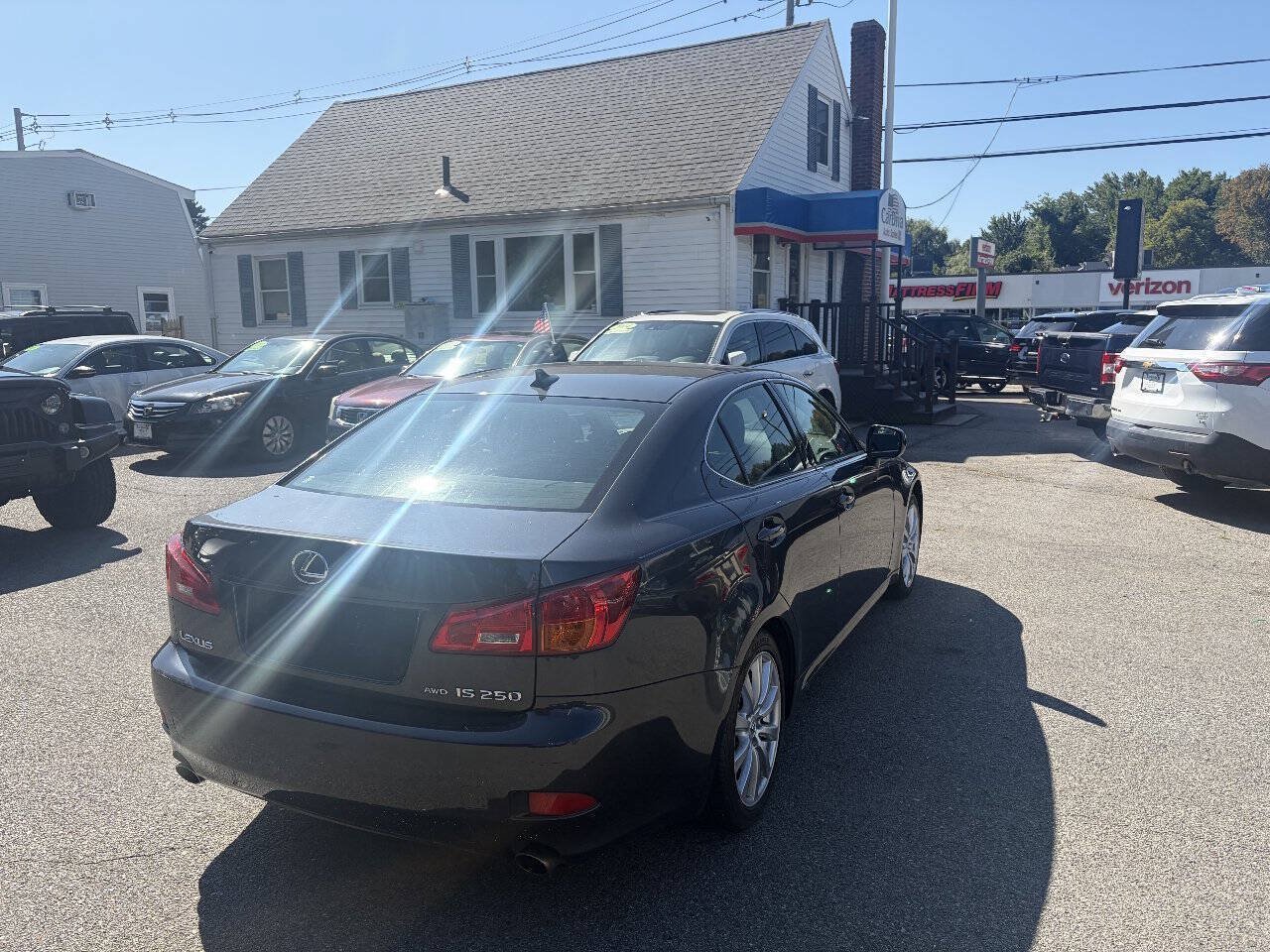 Used 2007 Lexus IS 250 AWD w/ Preferred Accessory Pkg image 6