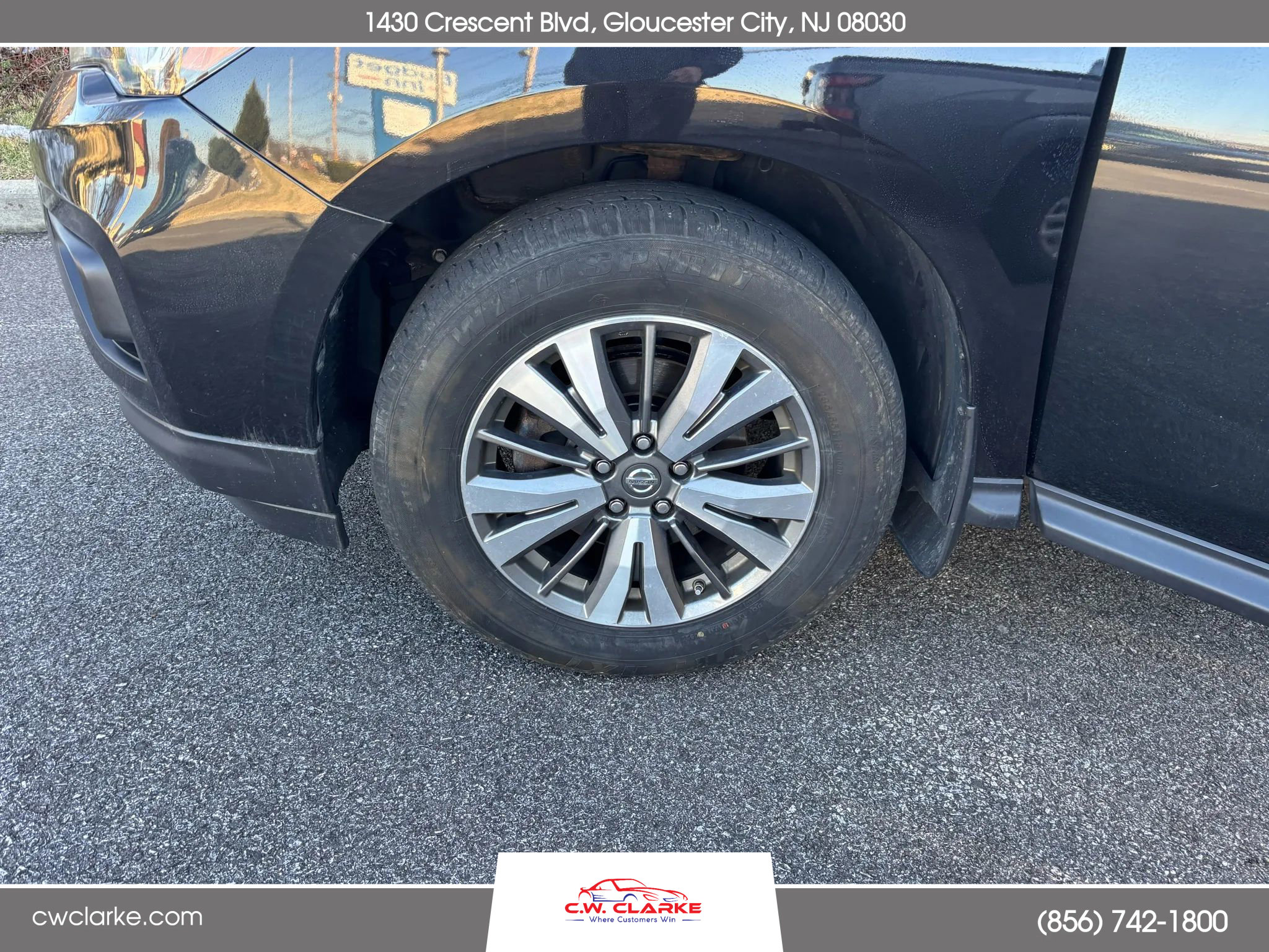 Used 2017 Nissan Pathfinder S image 28