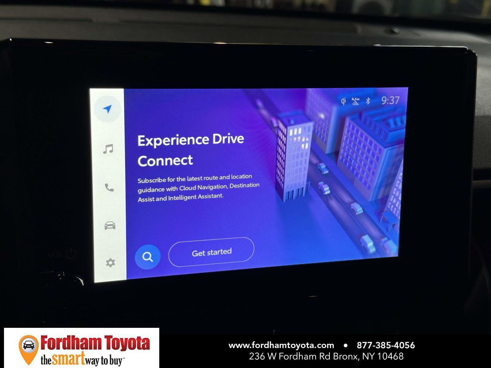 Used 2025 Toyota Corolla Cross XLE image 20