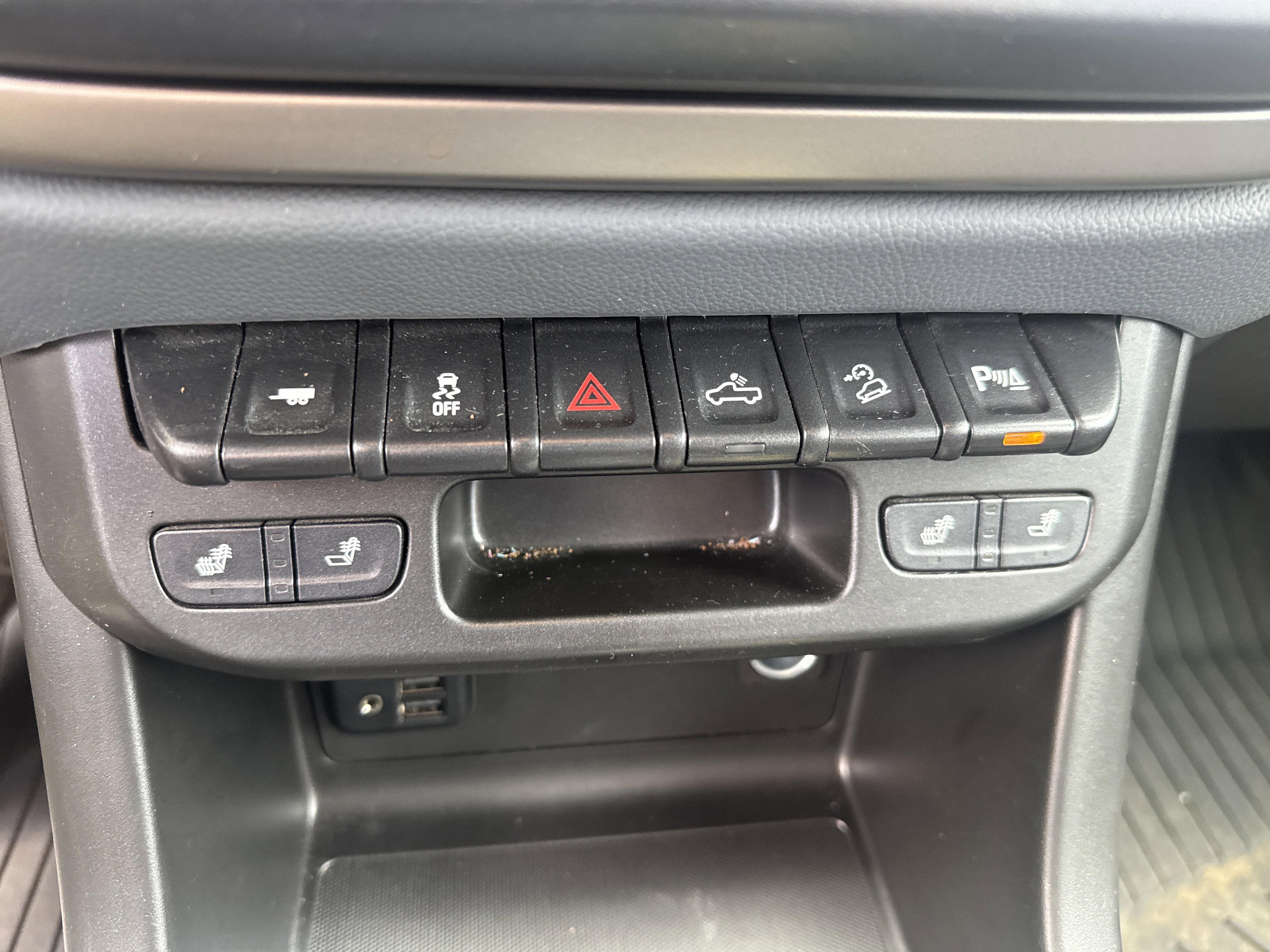 Used 2022 Chevrolet Colorado Z71 image 28