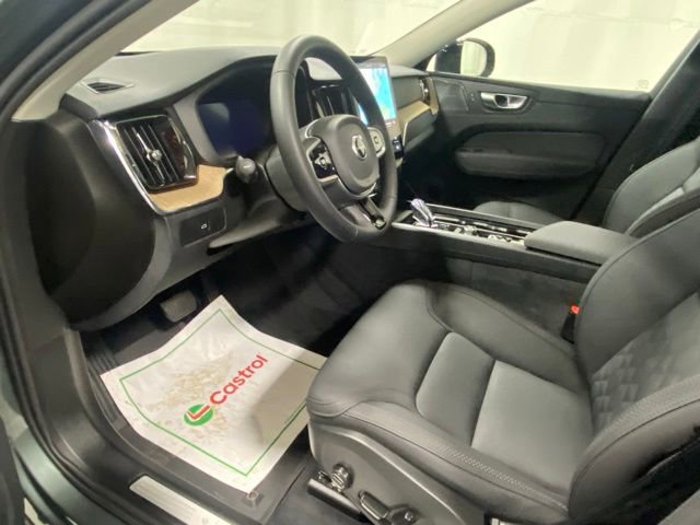 Certified 2026 Volvo XC60 B5 Plus w/ Climate Package AWD/4WD image 10
