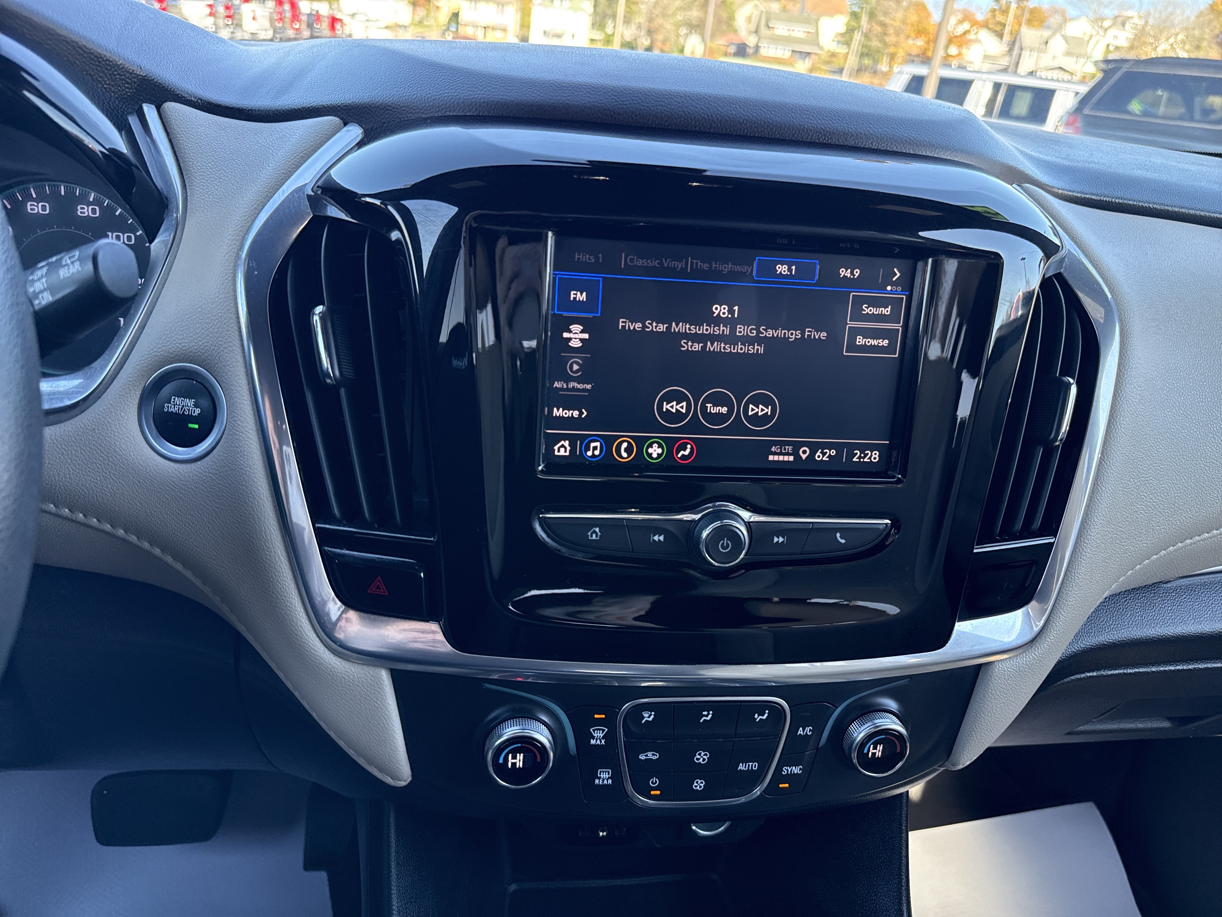 Used 2023 Chevrolet Traverse LS w/ Safety Package AWD/4WD image 27