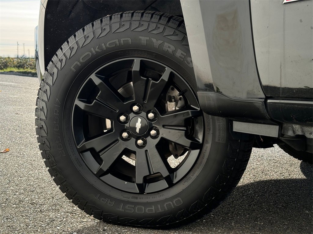 Used 2017 Chevrolet Colorado Z71 w/ Z71 Midnight Edition image 26