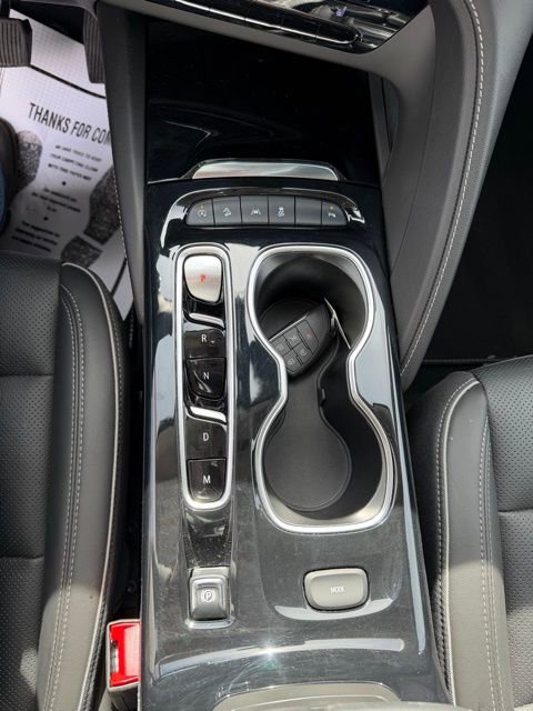 Used 2023 Buick Envision Essence image 13