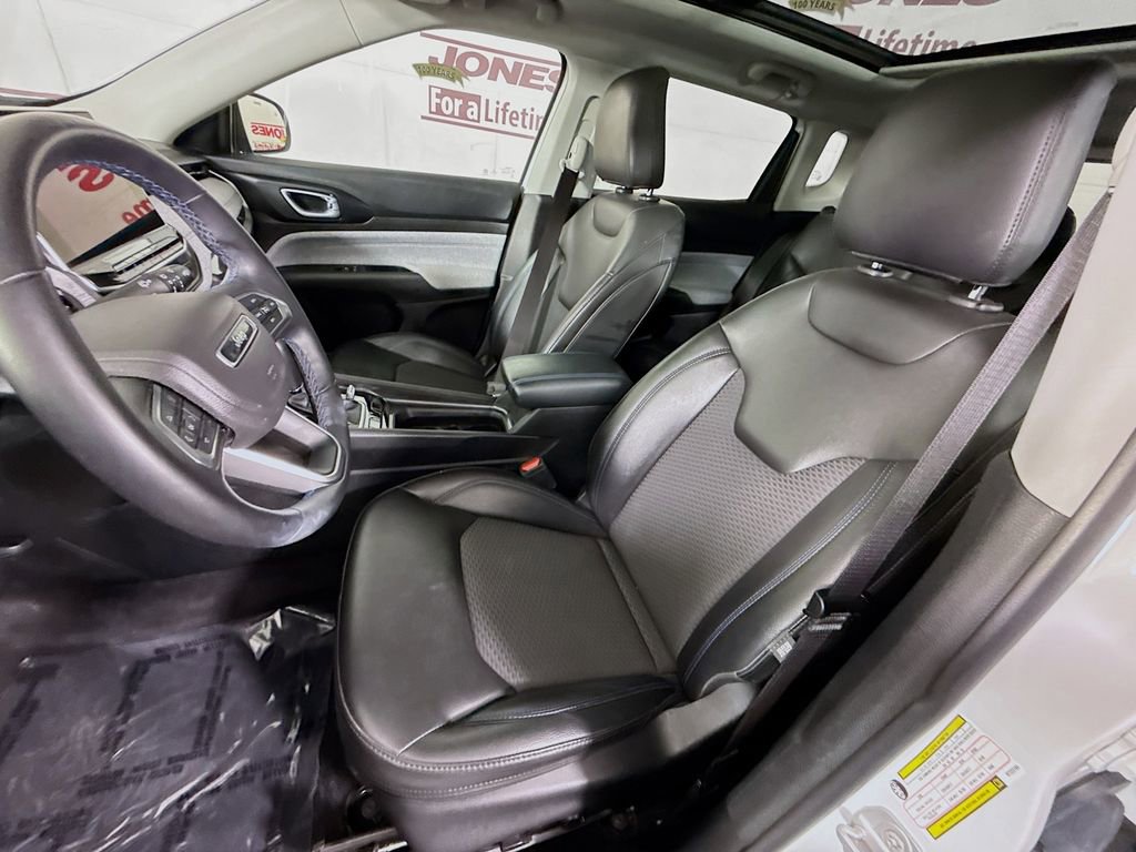 Used 2022 Jeep Compass Latitude w/ Sun and Sound Group image 26