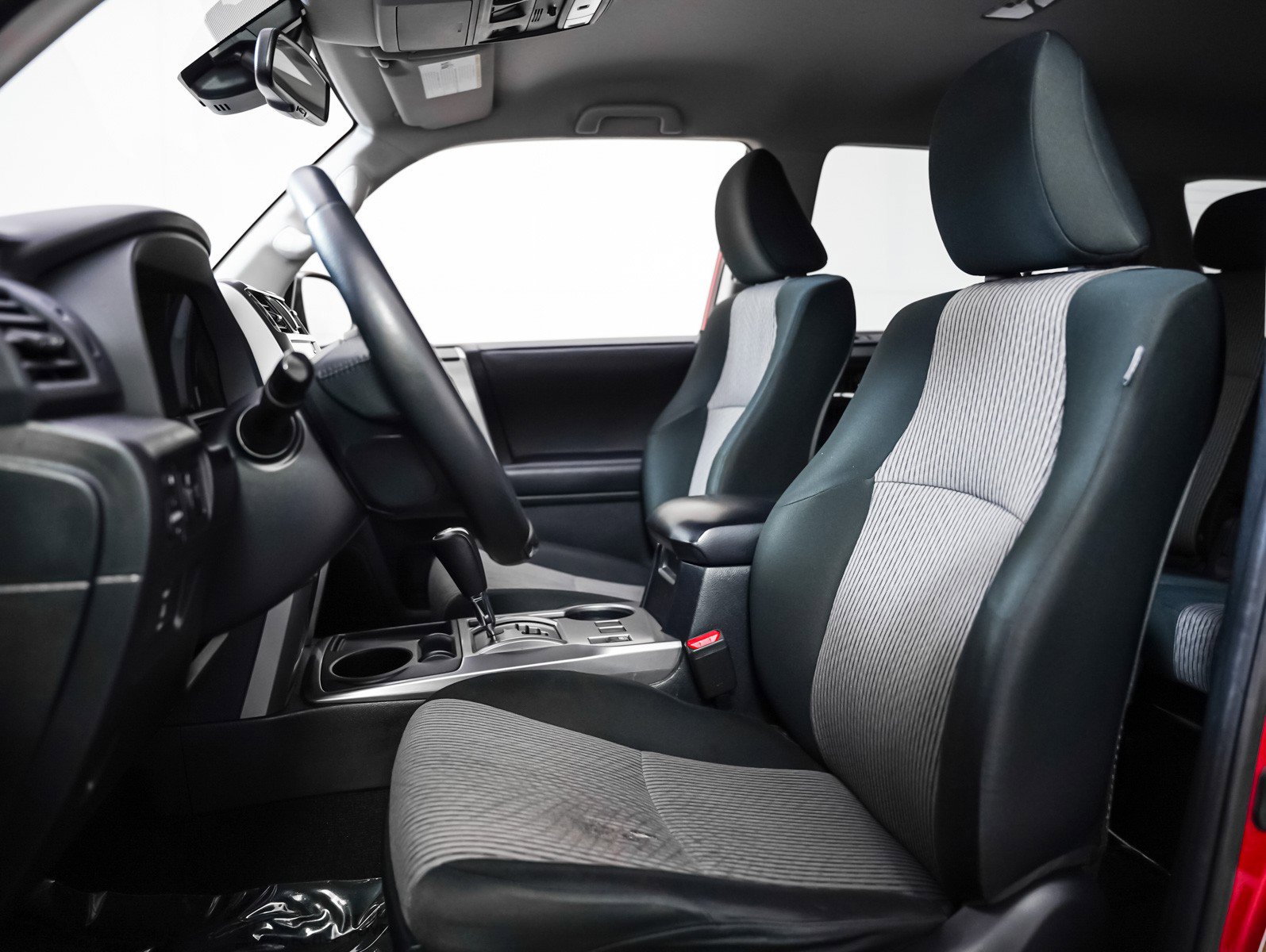 Used 2021 Toyota 4Runner SR5 image 8