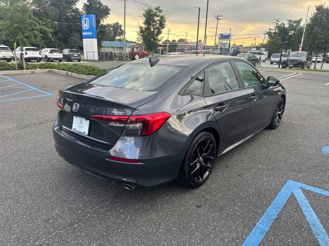 Used 2023 Honda Civic Sport image 8