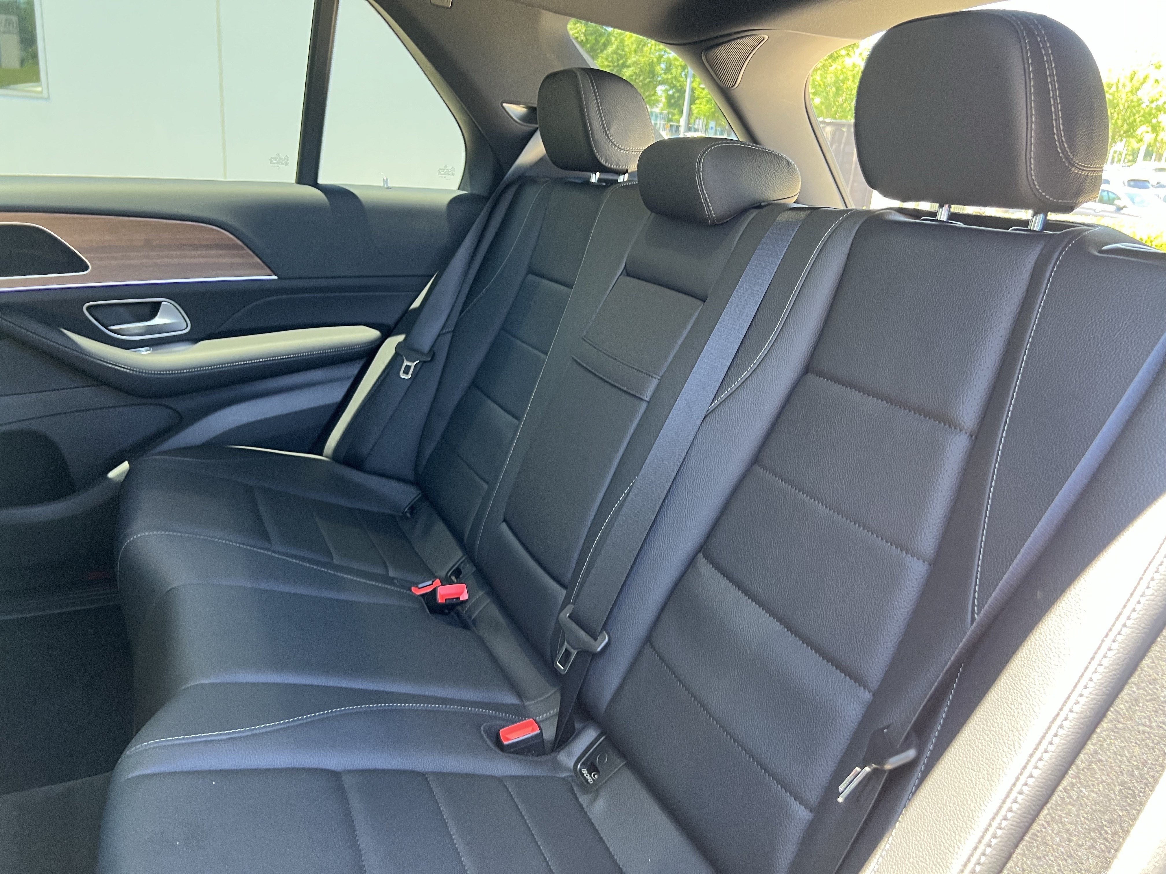 Certified 2025 Mercedes-Benz GLE 350 4MATIC image 32