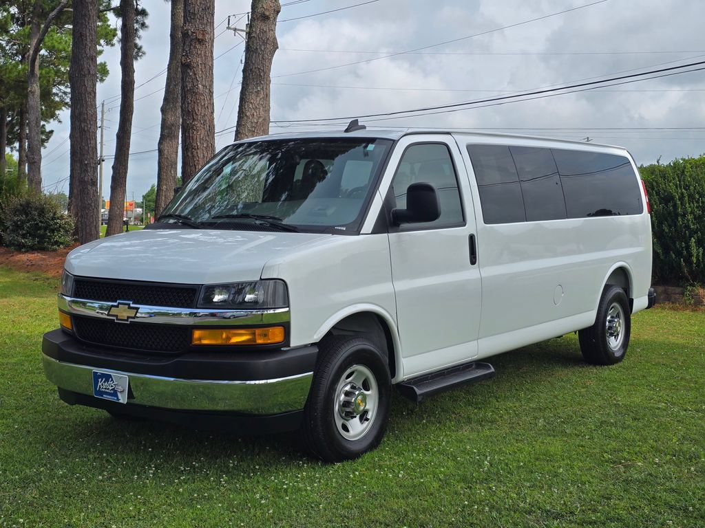 Used 2025 Chevrolet Express 3500 LT w/ LT Preferred Equipment Group