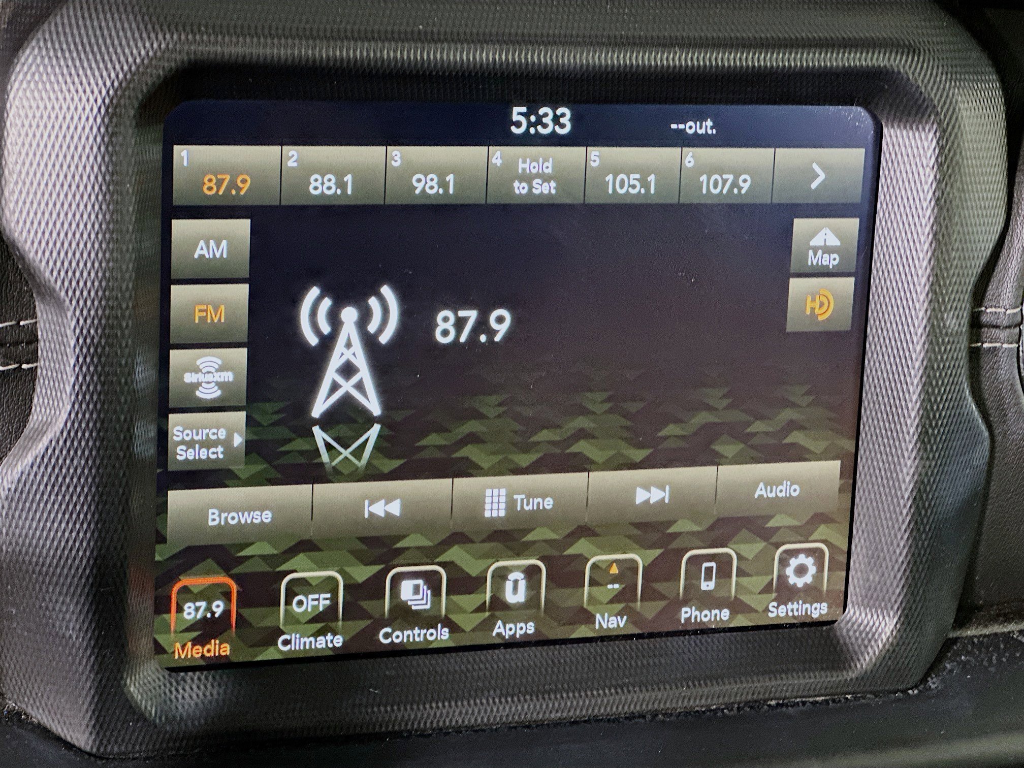 Used 2023 Jeep Wrangler Sahara image 21