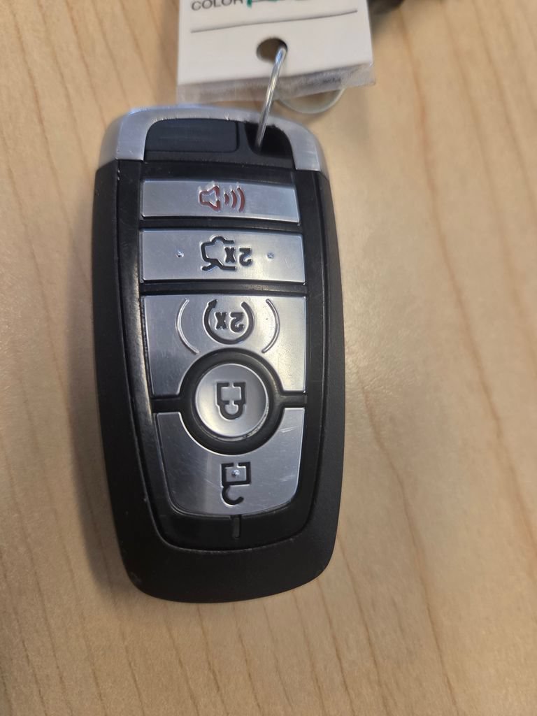 Used 2019 Ford Edge Titanium w/ Cold Weather Package AWD/4WD image 55