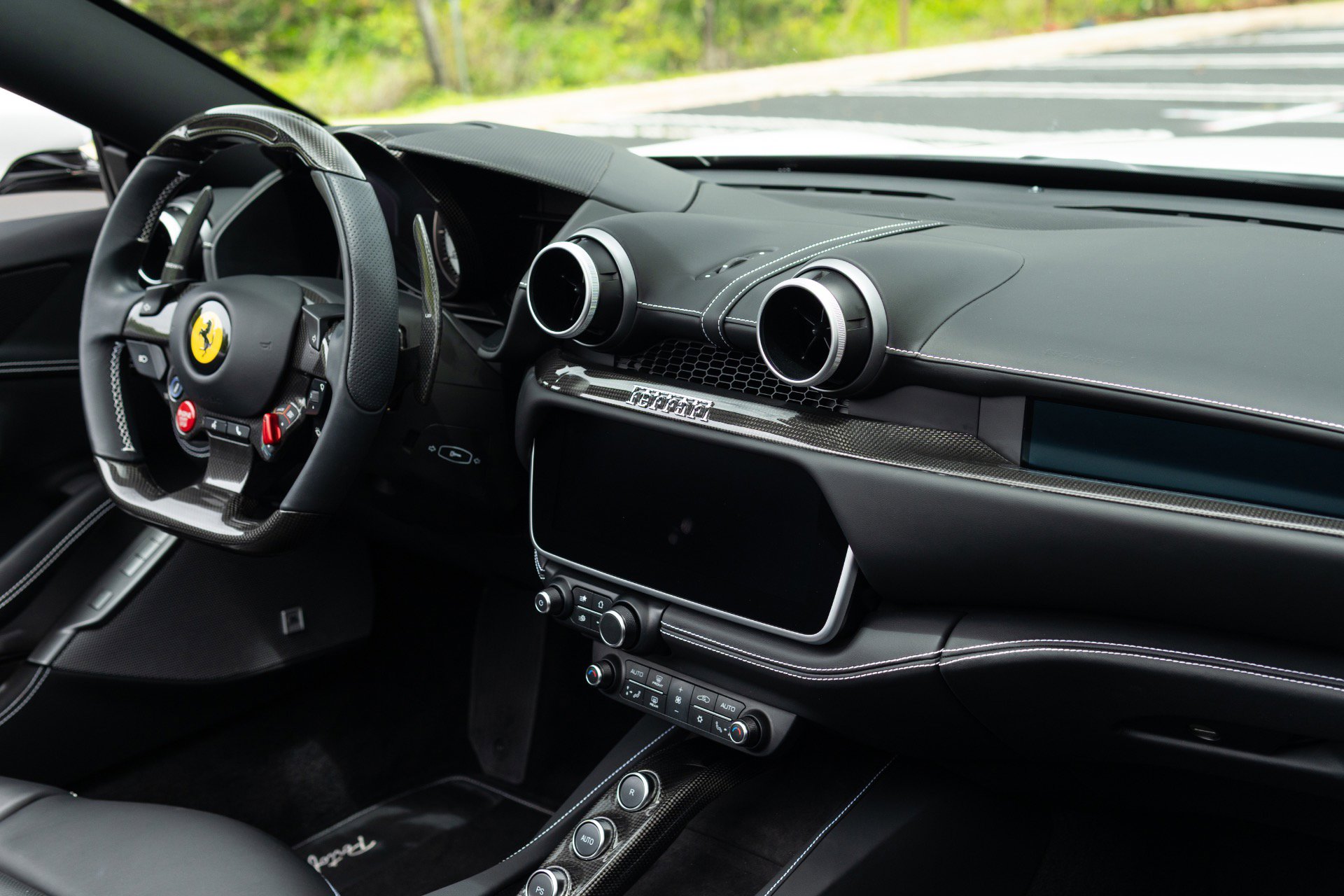 Used 2023 Ferrari Portofino M RWD image 50