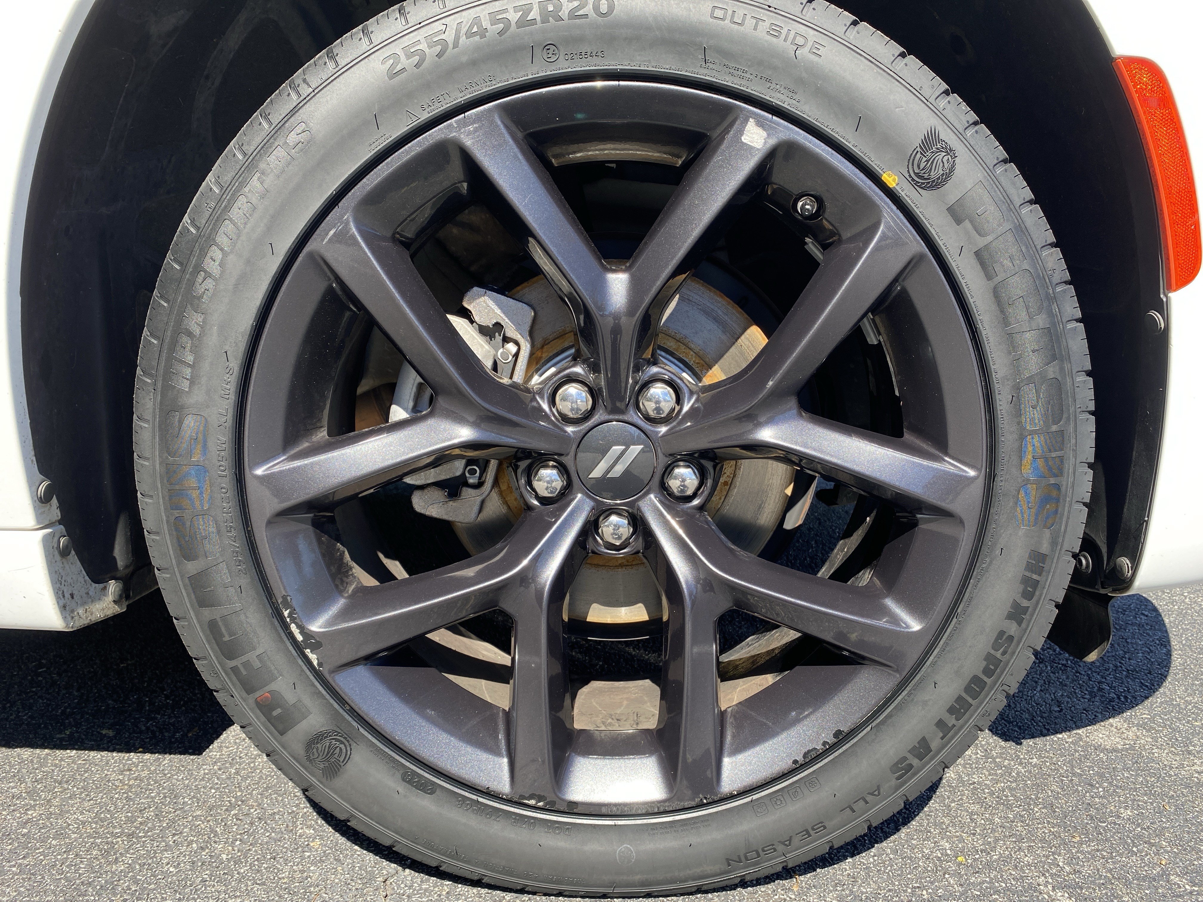 Used 2022 Dodge Charger SXT w/ Blacktop Package RWD image 12