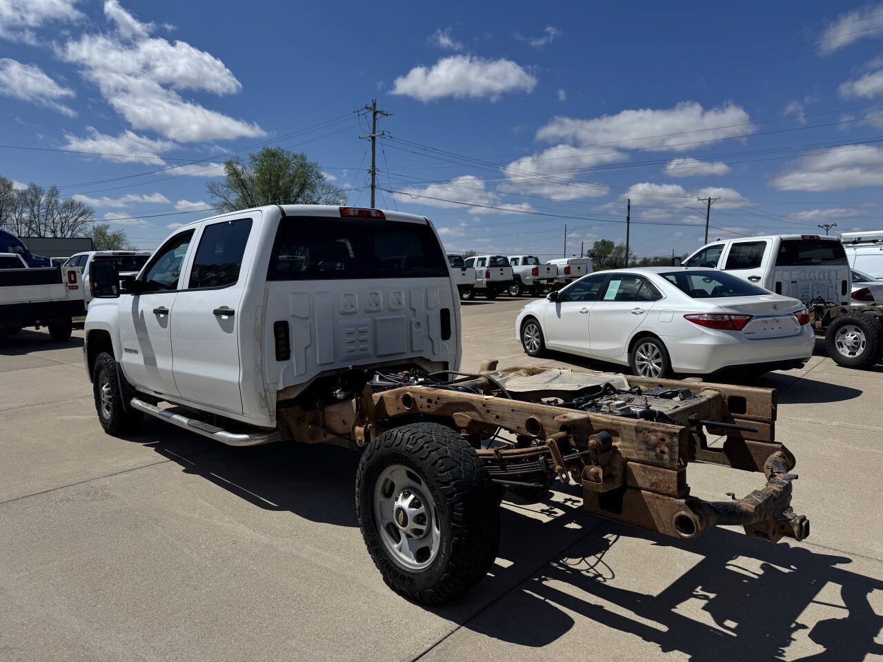 Used 2019 Chevrolet Silverado 2500 W/T AWD/4WD image 4