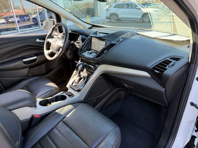 Used 2016 Ford C-MAX SEL w/ Equipment Group 302A image 24