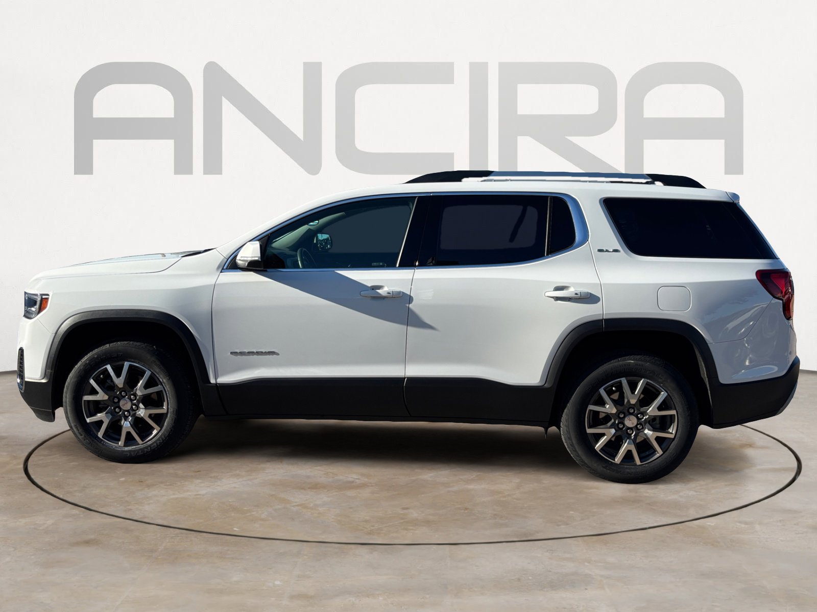 Used 2023 GMC Acadia SLE w/ Driver Convenience Package image 7