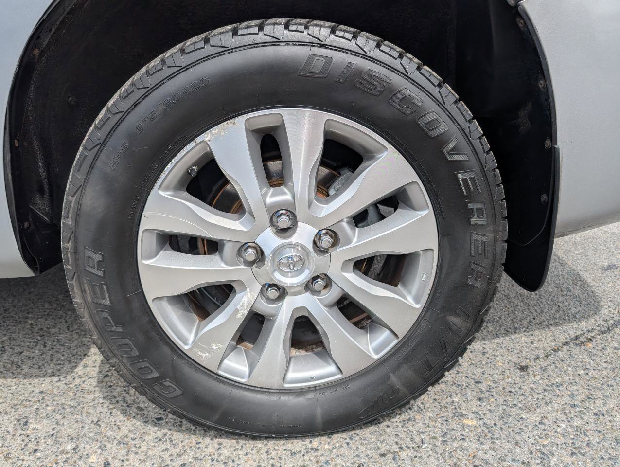 Used 2008 Toyota Sequoia Limited RWD image 12