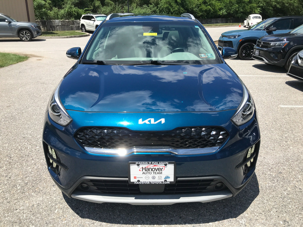 Used 2022 Kia Niro EX Premium FWD image 3