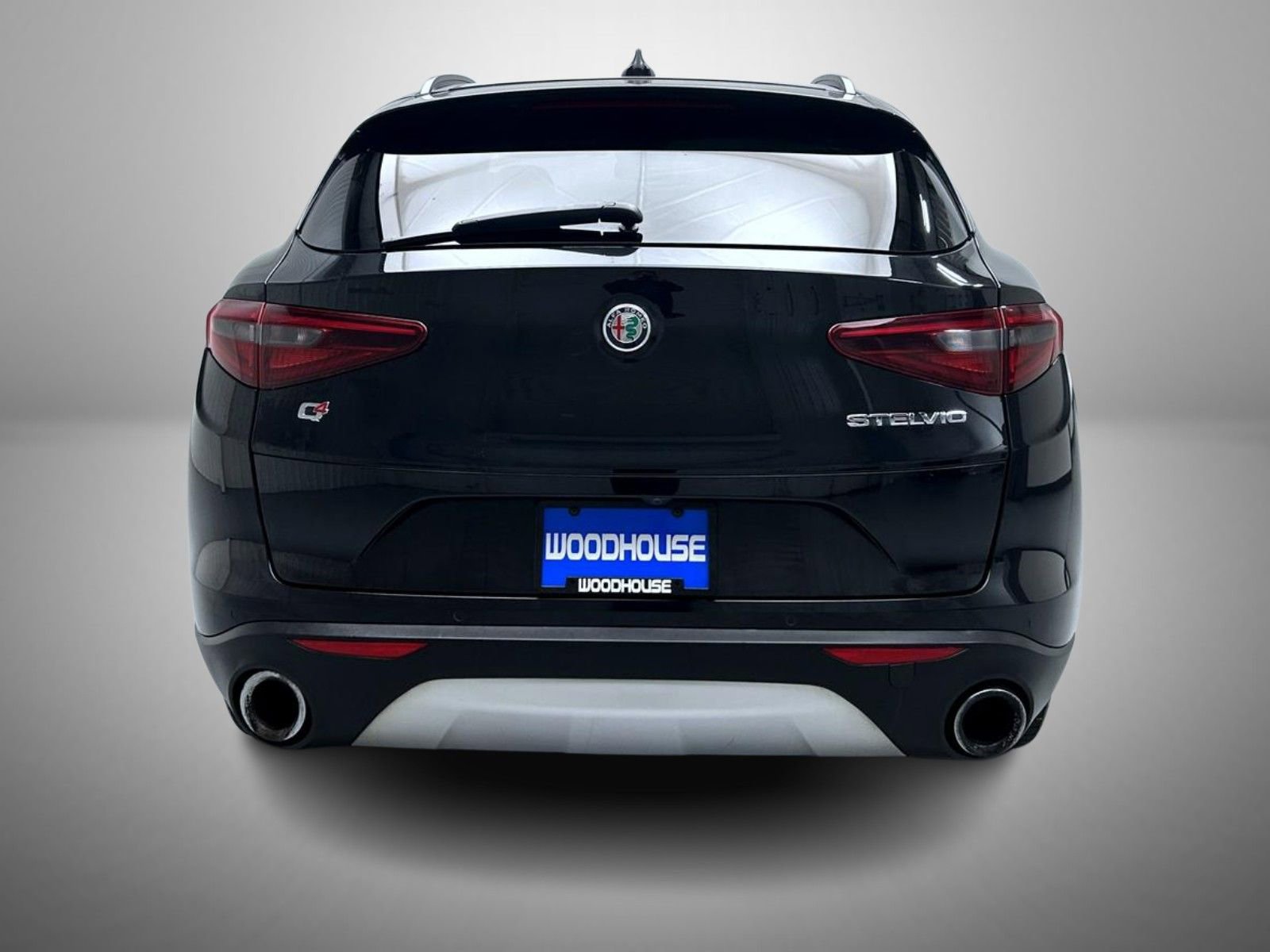 Used 2018 Alfa Romeo Stelvio Sport w/ Quick Order Package 22J Sport AWD/4WD image 6