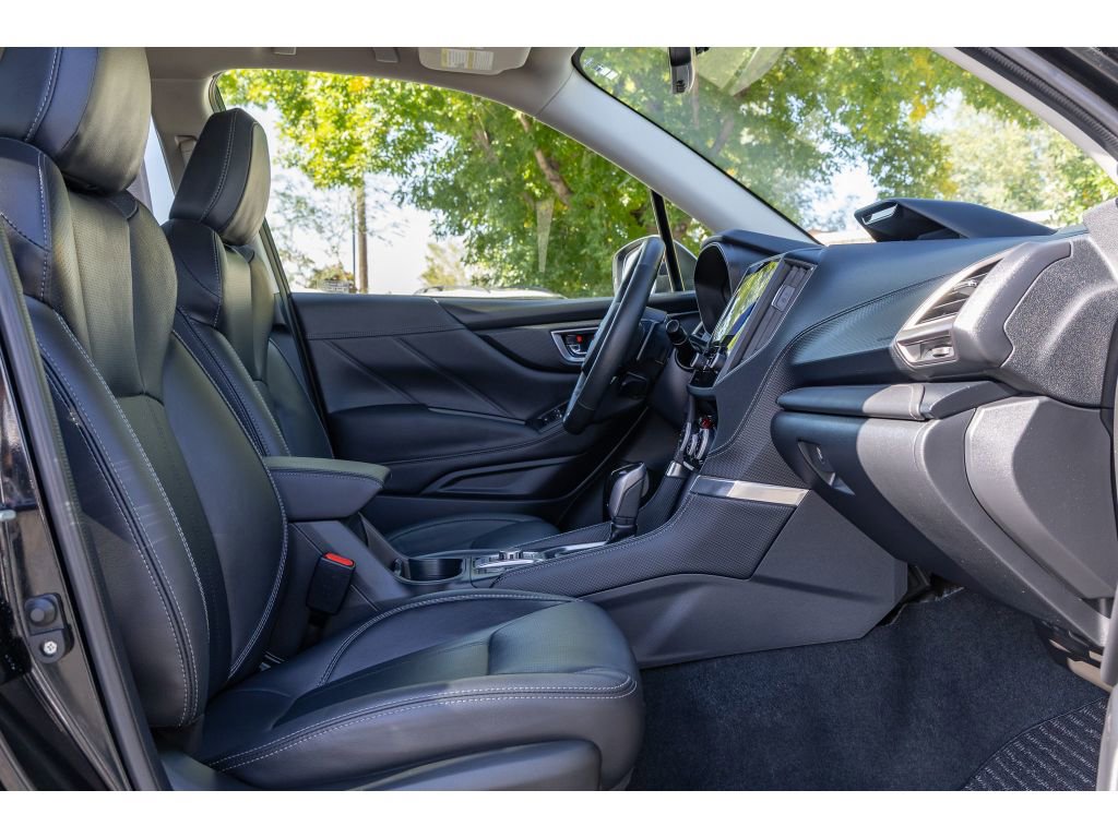 Used 2024 Subaru Forester Touring w/ Convenience Package image 11