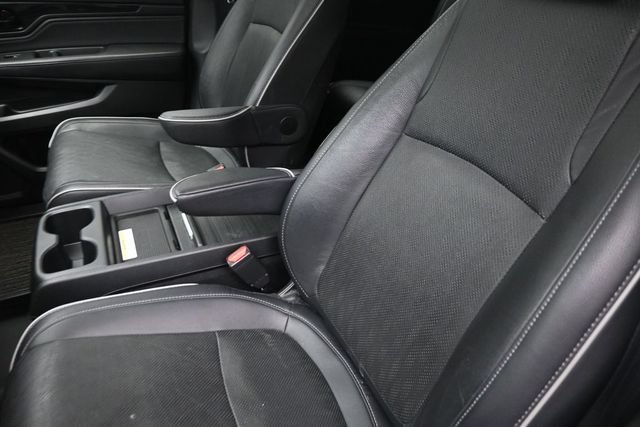 Used 2022 Honda Odyssey Elite image 18