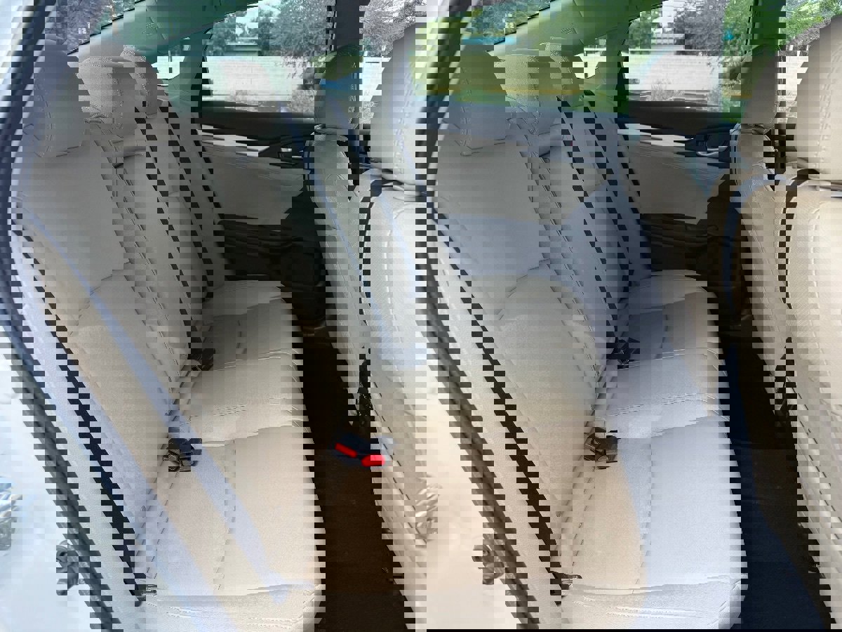 Used 2018 Honda Civic Touring image 11