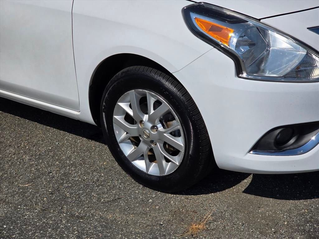 Used 2018 Nissan Versa SV w/ SV Special Edition Package FWD image 19