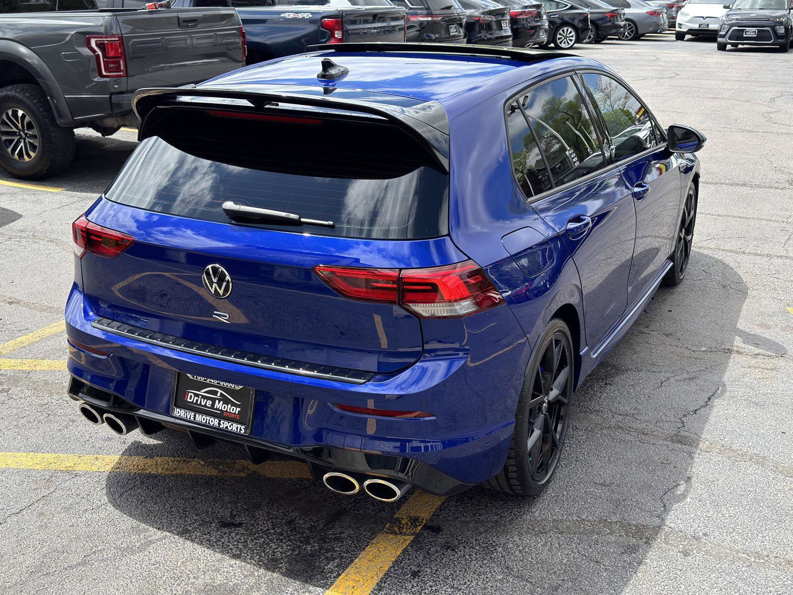 Used 2024 Volkswagen Golf R AWD/4WD image 9