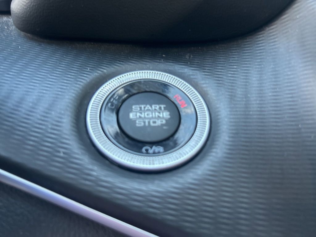 Certified 2023 Jeep Grand Cherokee L Laredo image 43