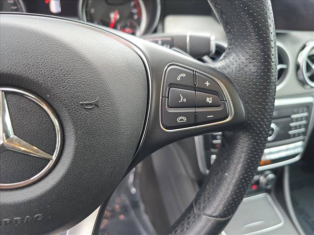 Used 2020 Mercedes-Benz GLA 250 4MATIC image 19