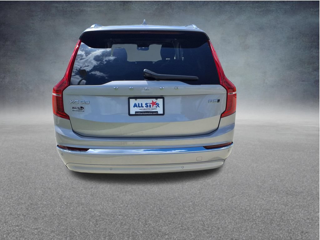 Certified 2025 Volvo XC90 B5 Core AWD/4WD image 7