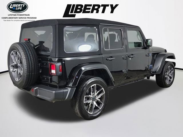 Used 2024 Jeep Wrangler Unlimited AWD/4WD image 3