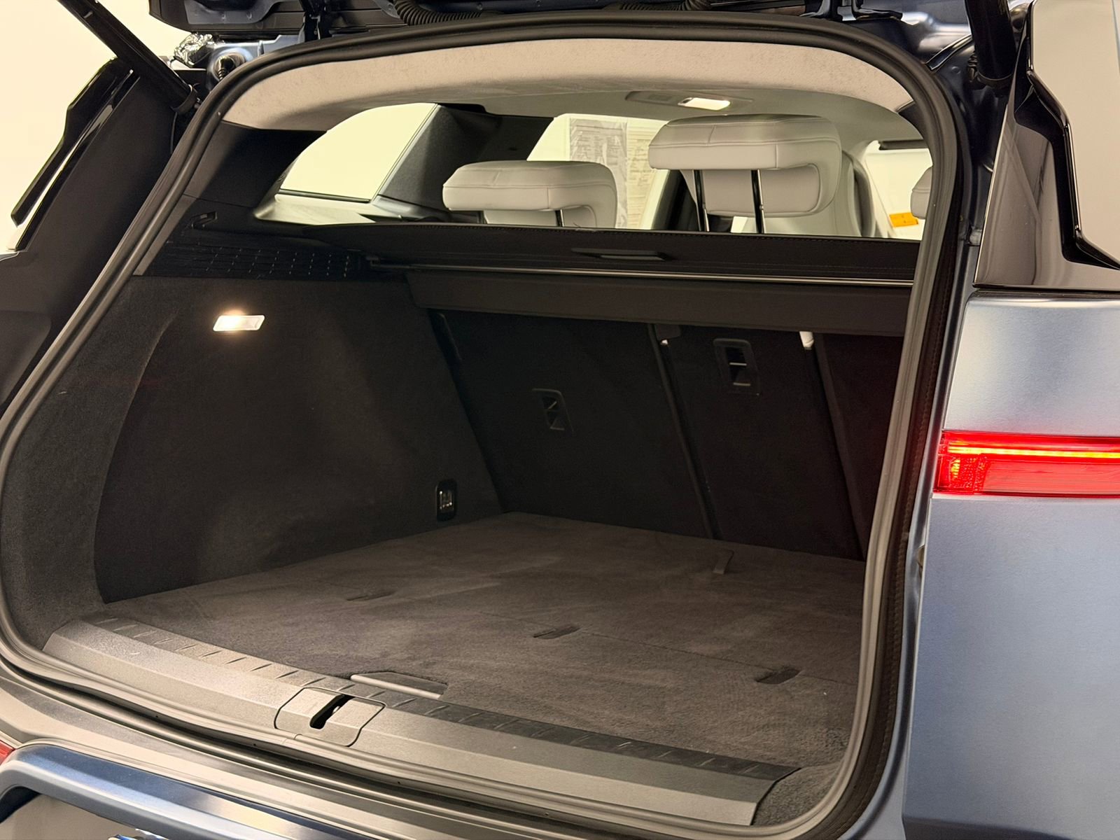 Used 2023 Fisker Ocean One image 8