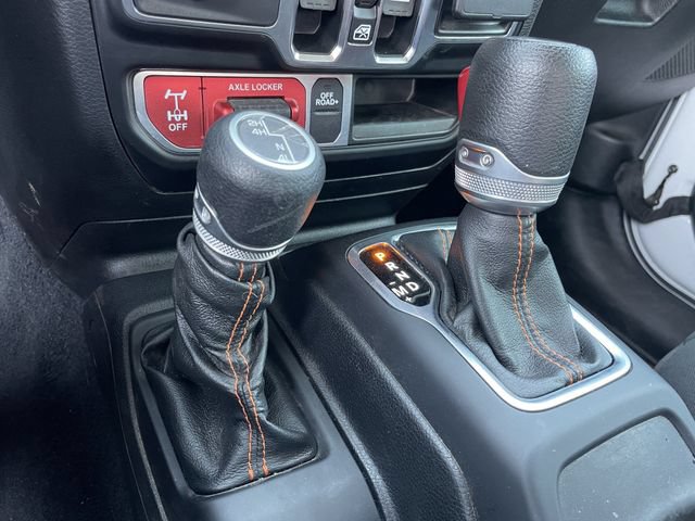 Used 2021 Jeep Gladiator Mojave AWD/4WD image 23