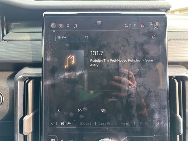 Used 2024 GMC Acadia AT4 image 46