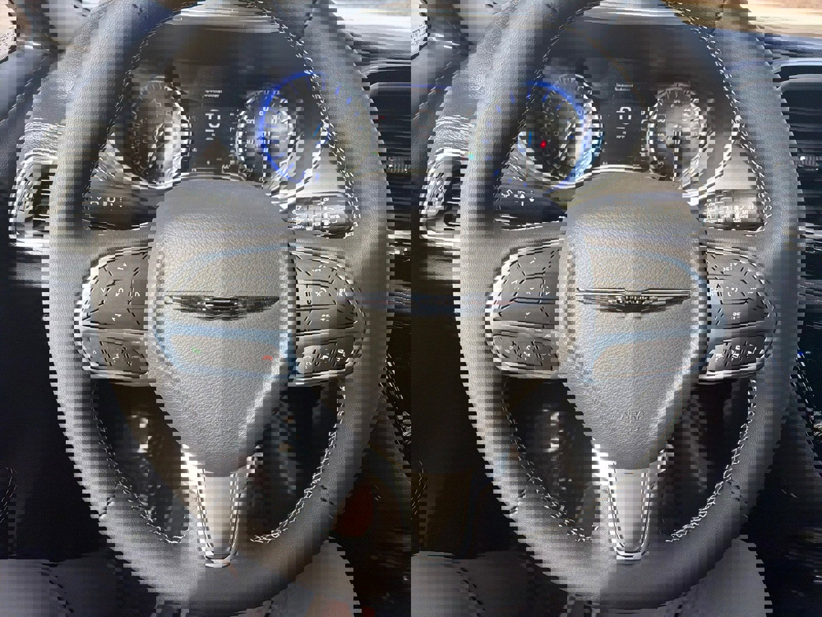 New 2026 Chrysler Pacifica Select image 21