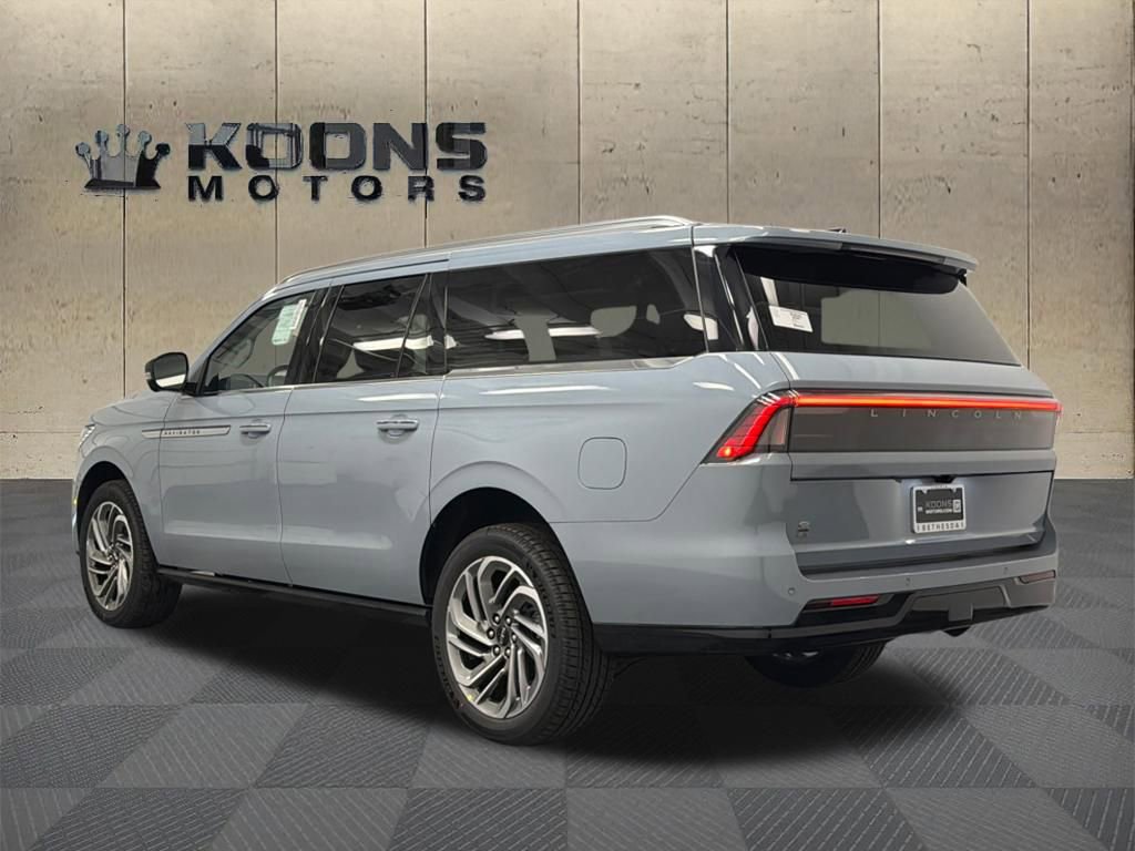 New 2026 Lincoln Navigator L Reserve image 6