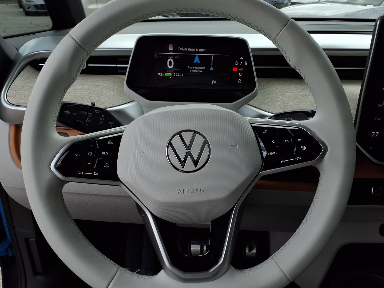 Certified 2025 Volkswagen ID. Buzz 1st Edition RWD image 15