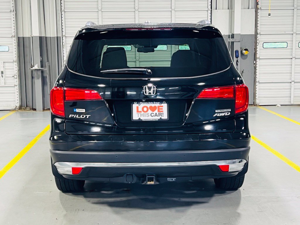 Used 2017 Honda Pilot Touring image 19